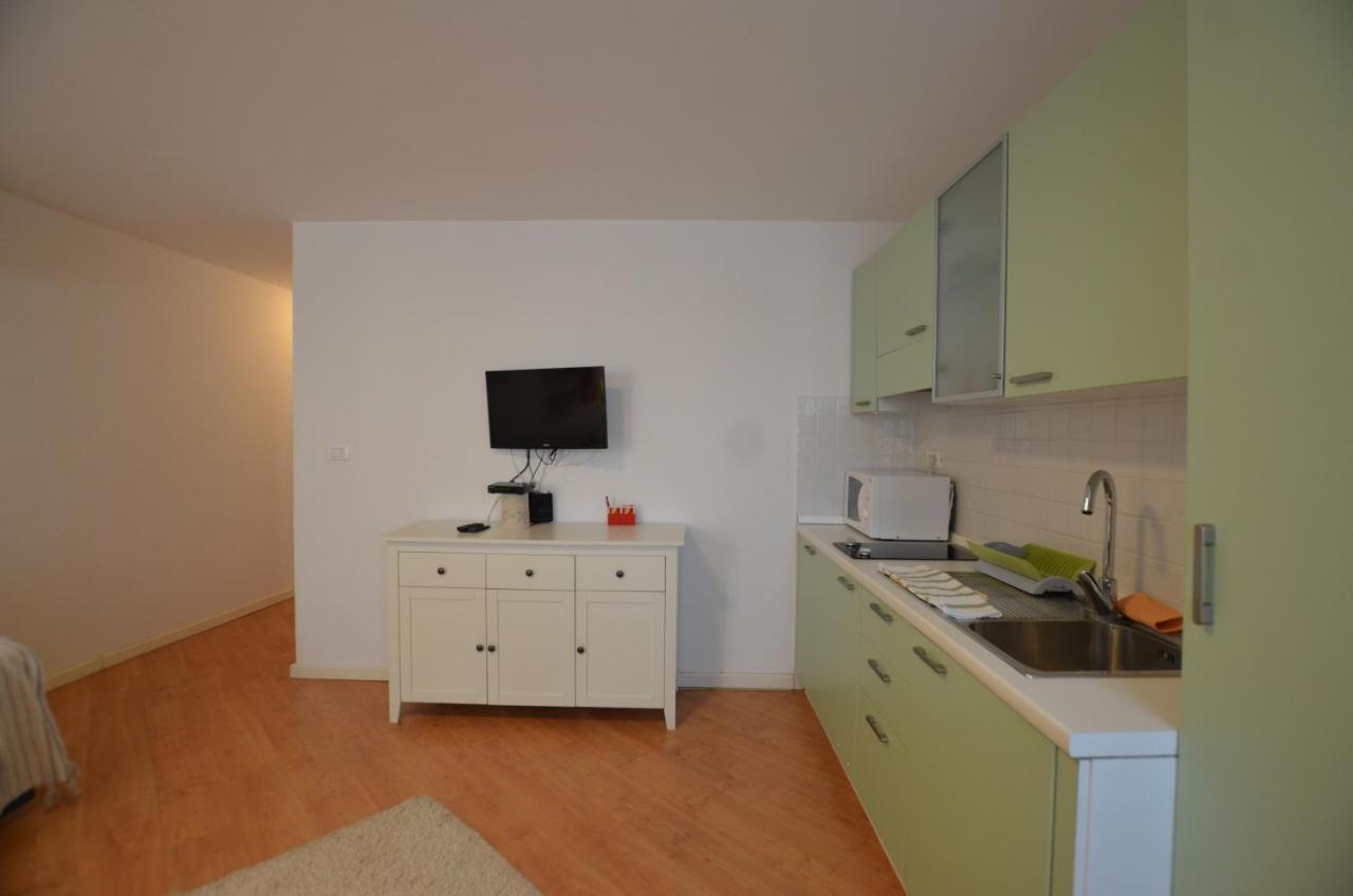 Stella 2 Sea view Apartment Rovigno Esterno foto